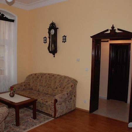 Pension Napoleon Karlovy Vary Dış mekan fotoğraf