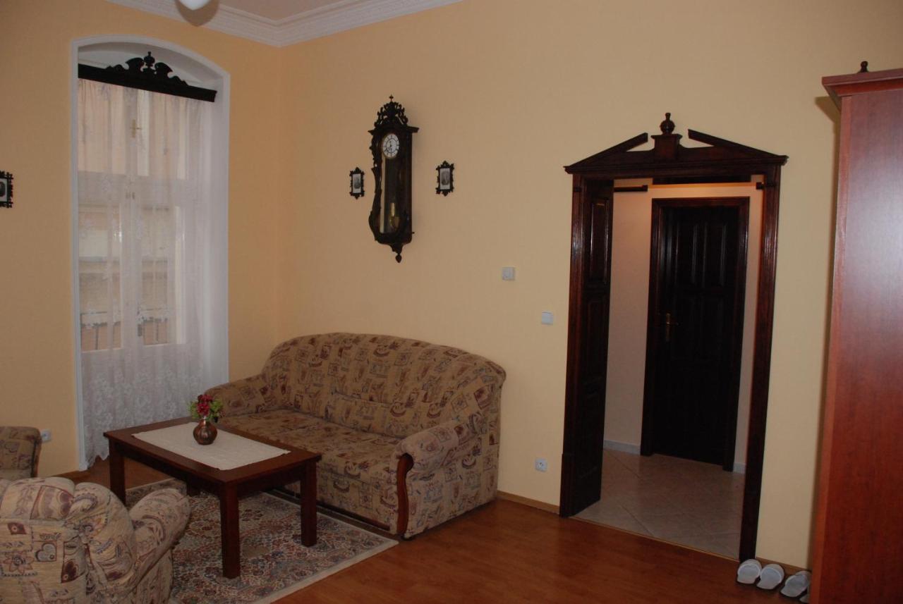 Pension Napoleon Karlovy Vary Dış mekan fotoğraf