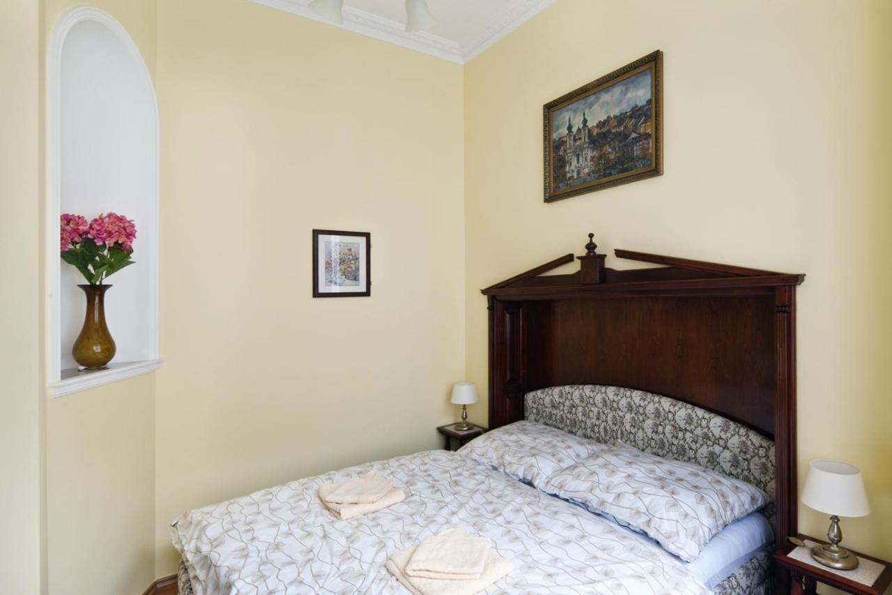 Pension Napoleon Karlovy Vary Dış mekan fotoğraf